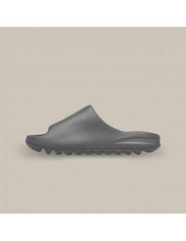 Adidas Yeezy Slide Granite ouvre sa boutique