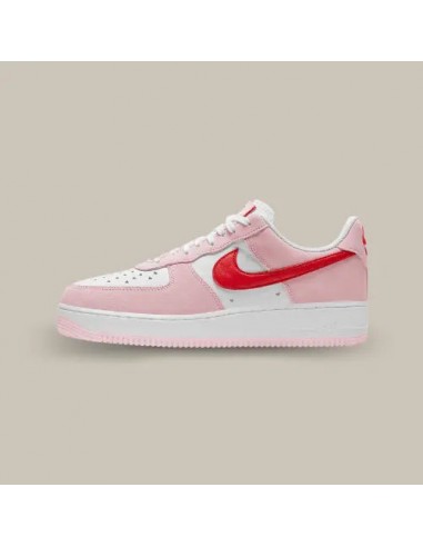 Nike Air Force 1 Low Love Letter Valentine's Day (2021) brillant des détails fins