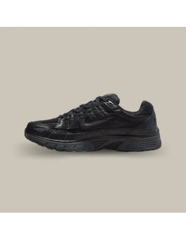 Nike P-6000 Premium Triple Black À commander