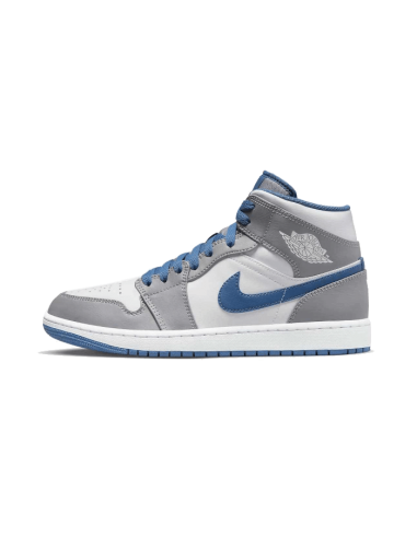 Air Jordan 1 Mid True Blue Dans la société mordern