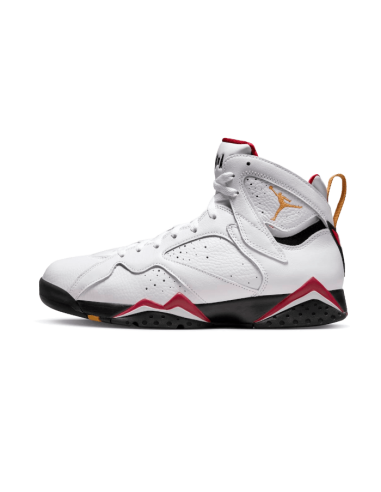 Air Jordan 7 Retro Cardinal (2022) en linge