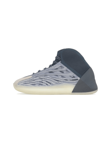 Yeezy QNTM Mono Carbon les ligaments