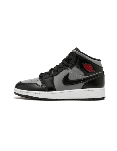 Air Jordan 1 Mid Shadow Red est présent 